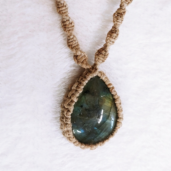 New✨Genuine Labradorite Necklace - Picture 5 of 10